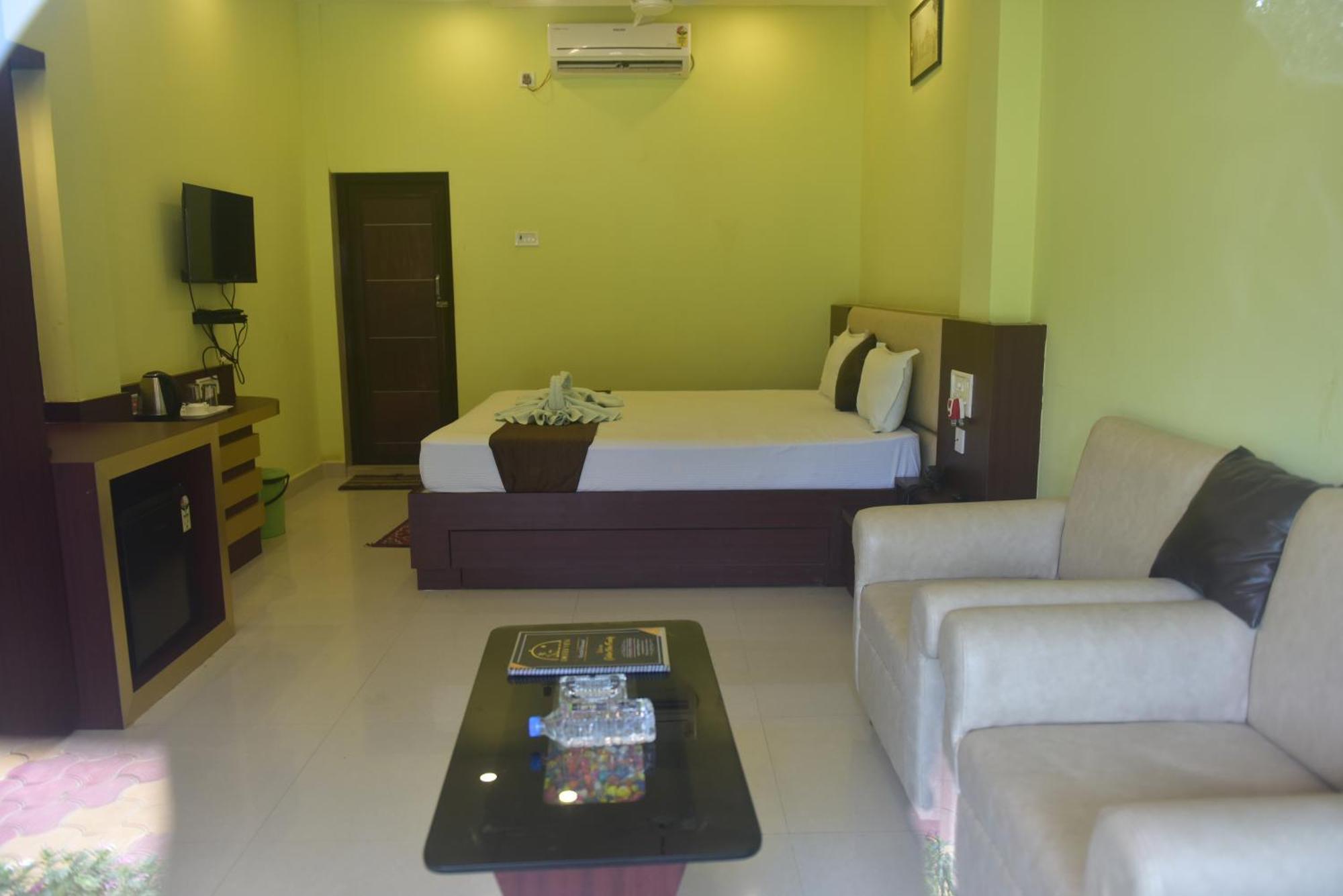 Golden View Resort And Restaurant Tajpur Buitenkant foto