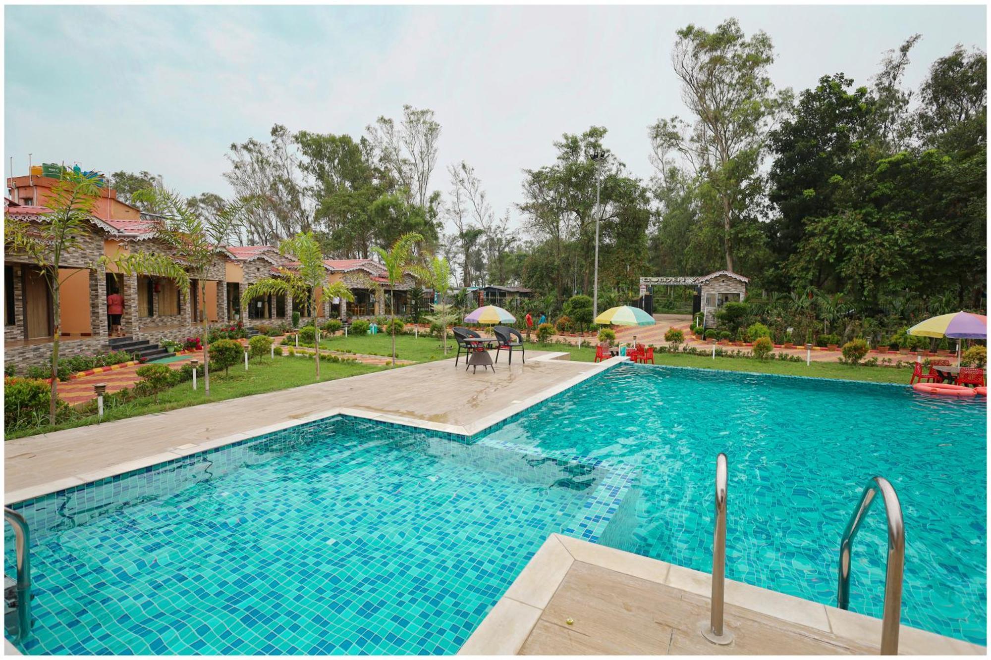 Golden View Resort And Restaurant Tajpur Buitenkant foto